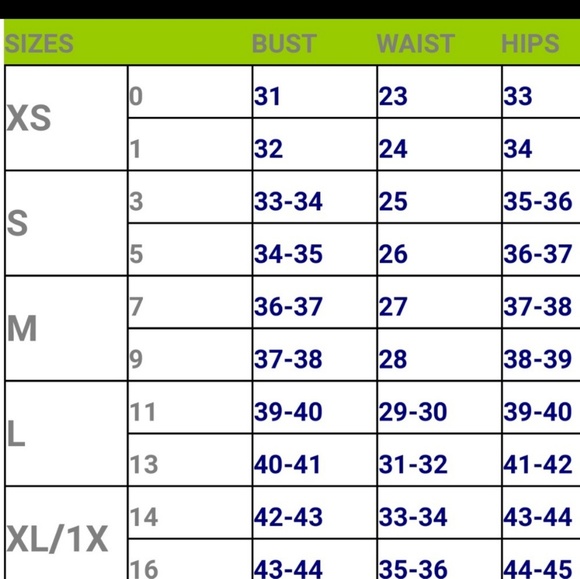 ❤2 for 10$ NWT patterned dress with waist tie - Picture 3 of 3